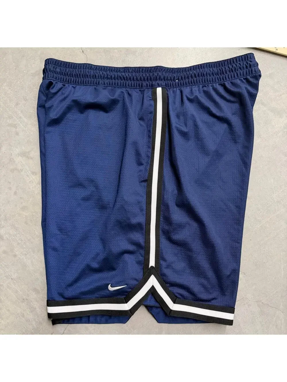 2000s Men's Nike Basketball Baggy Navy Black Athletic Training Shorts Sized XXL